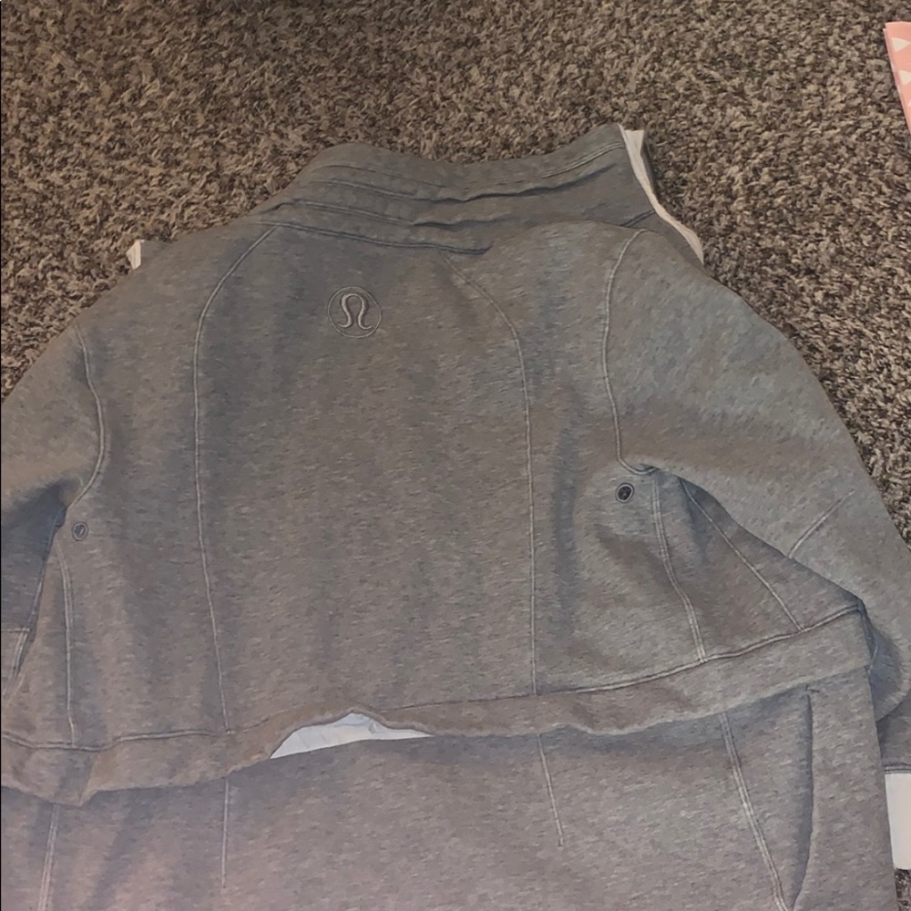 Lululemon jacket - Picture 2 of 6
